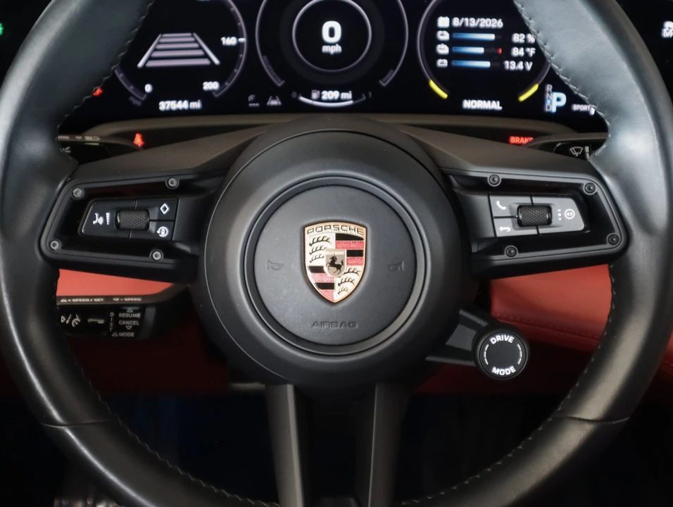 2023 Porsche Taycan - Image 16 of 31