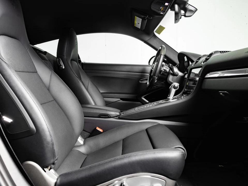 2024 Porsche 718 Cayman - Image 20 of 31
