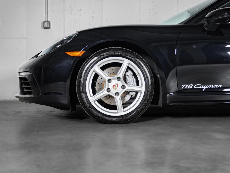 2024 Porsche 718 Cayman - Image 15 of 31