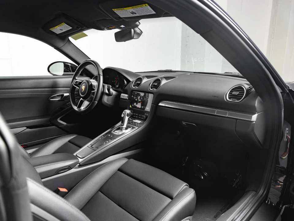 2024 Porsche 718 Cayman - Image 21 of 31