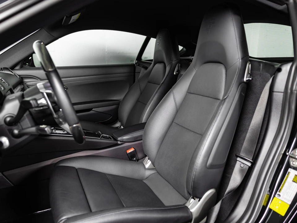 2024 Porsche 718 Cayman - Image 5 of 31