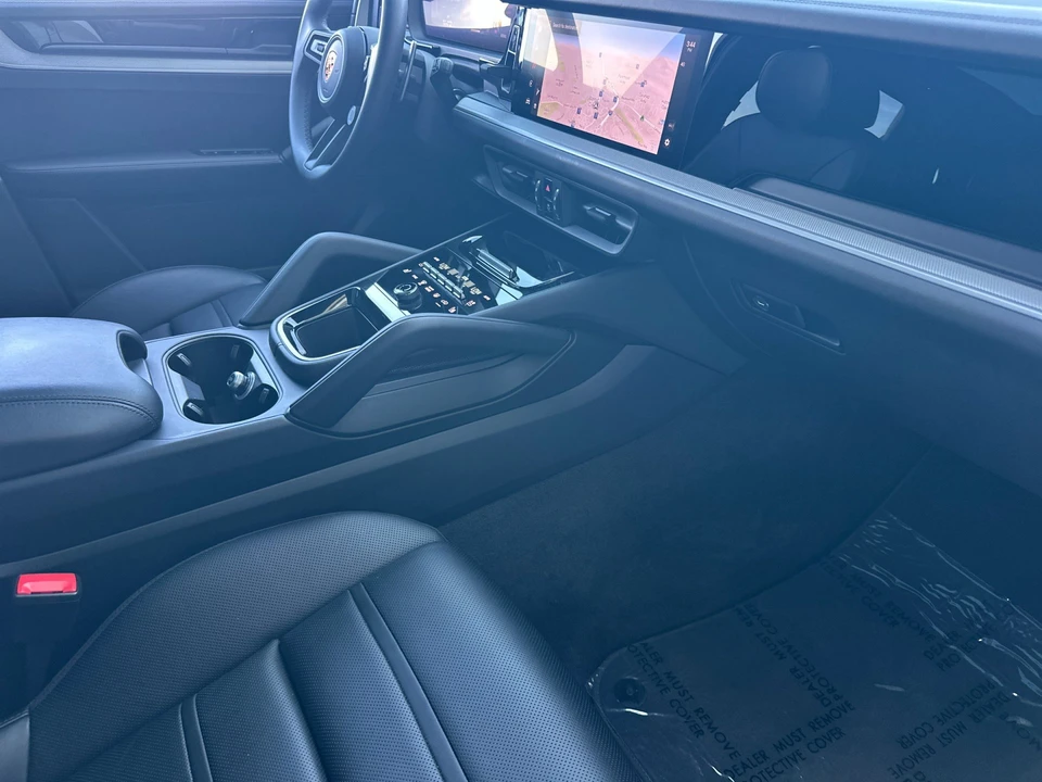 2024 Porsche 9Y0/9Y3 Cayenne - Image 28 of 31