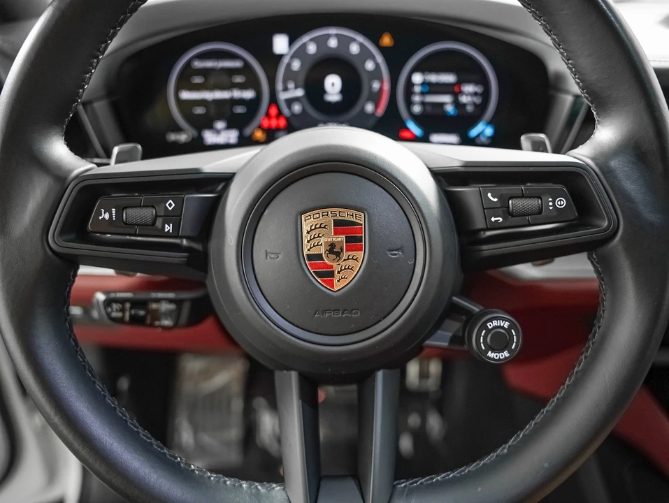 2024 Porsche 9Y0/9Y3 Cayenne Coupe - Image 17 of 29