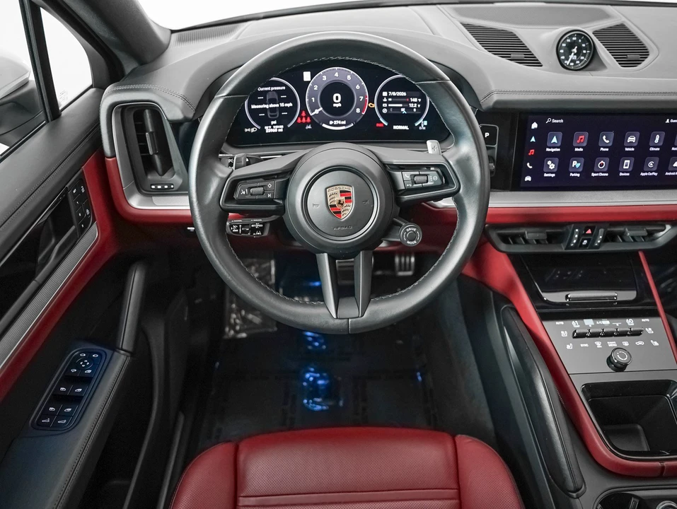 2024 Porsche 9Y0/9Y3 Cayenne Coupe - Image 16 of 29