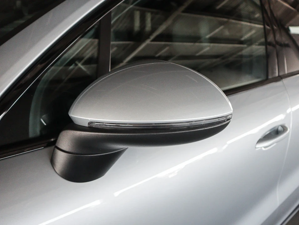 2024 Porsche 9Y0/9Y3 Cayenne - Image 24 of 29