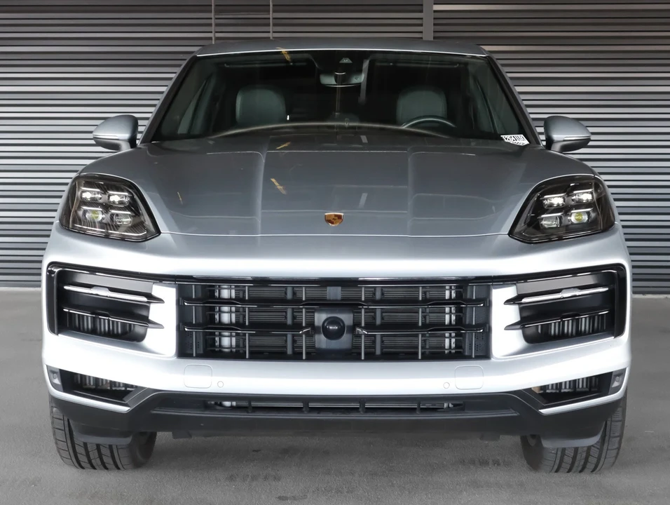 2024 Porsche 9Y0/9Y3 Cayenne - Image 8 of 29