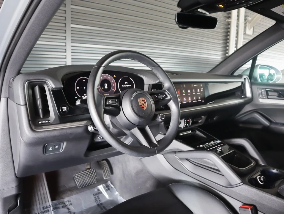 2024 Porsche 9Y0/9Y3 Cayenne - Image 4 of 29