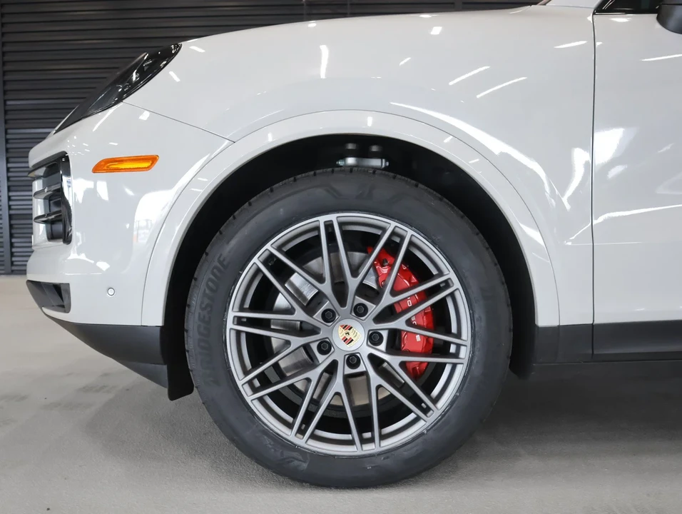 2024 Porsche 9Y0/9Y3 Cayenne - Image 12 of 31