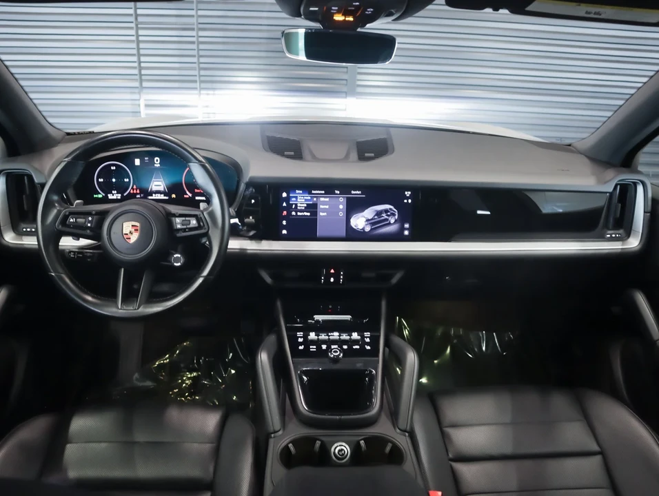 2024 Porsche 9Y0/9Y3 Cayenne - Image 14 of 31