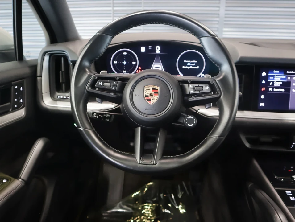 2024 Porsche 9Y0/9Y3 Cayenne - Image 15 of 31