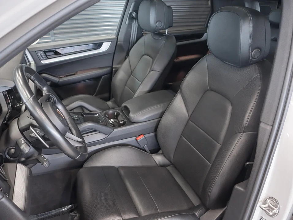 2024 Porsche 9Y0/9Y3 Cayenne - Image 5 of 31