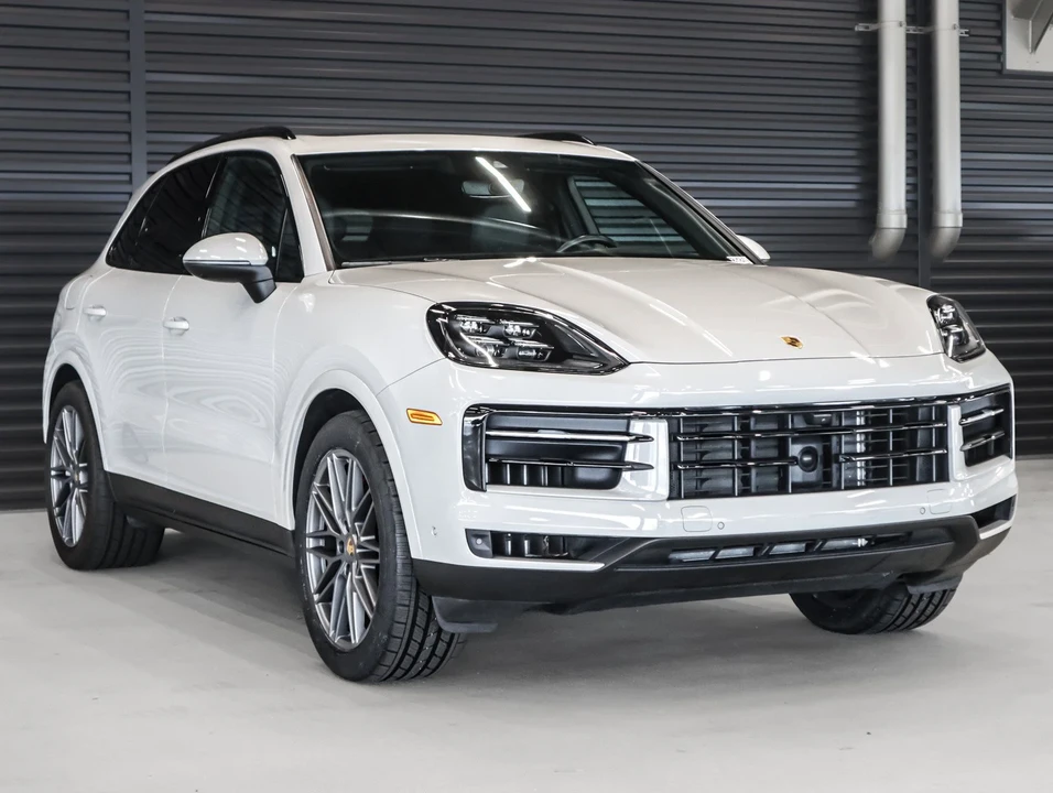 2024 Porsche 9Y0/9Y3 Cayenne - Image 7 of 31