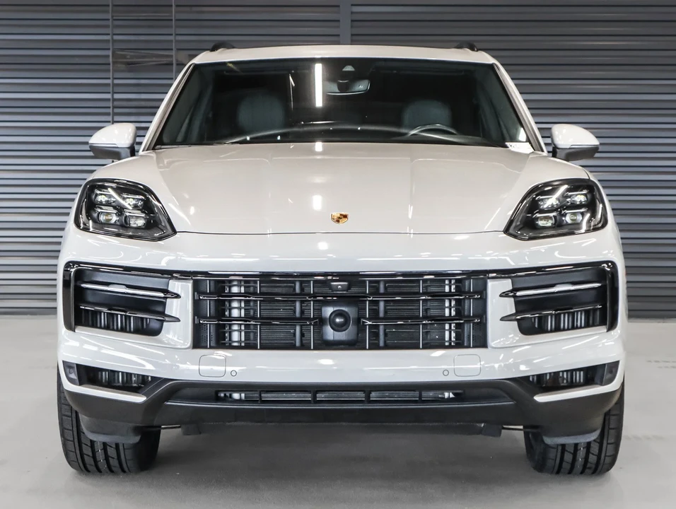 2024 Porsche 9Y0/9Y3 Cayenne - Image 8 of 31