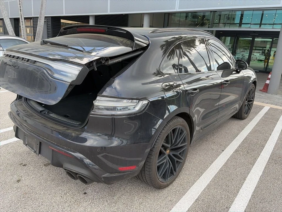 2024 Porsche Macan GTS - Image 14 of 18