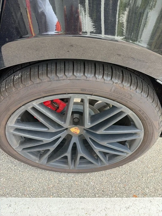 2024 Porsche Macan GTS - Image 18 of 18