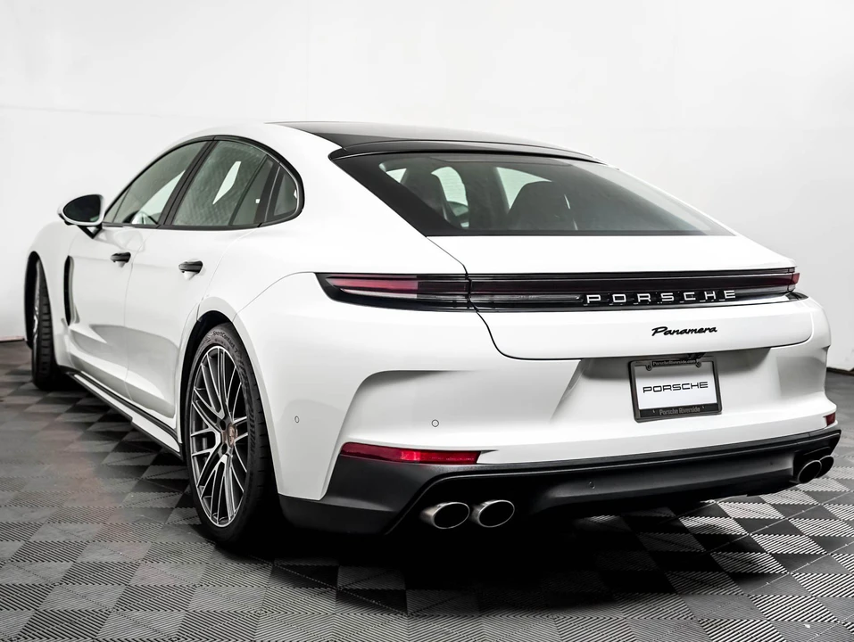 2024 Porsche 976 Panamera - Image 3 of 31