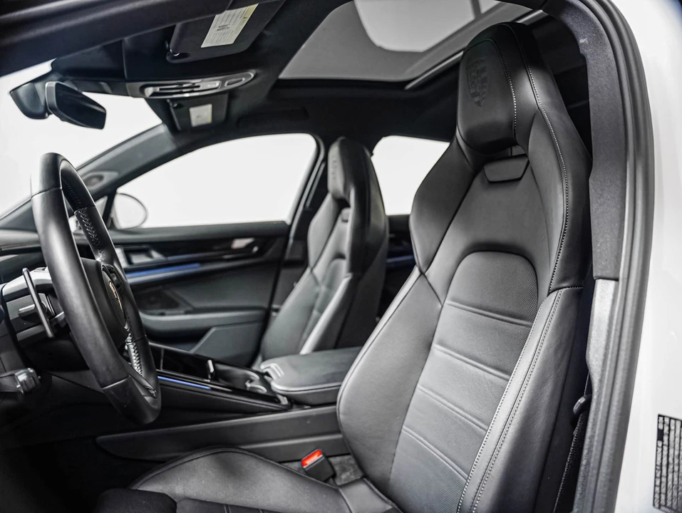 2024 Porsche 976 Panamera - Image 5 of 31