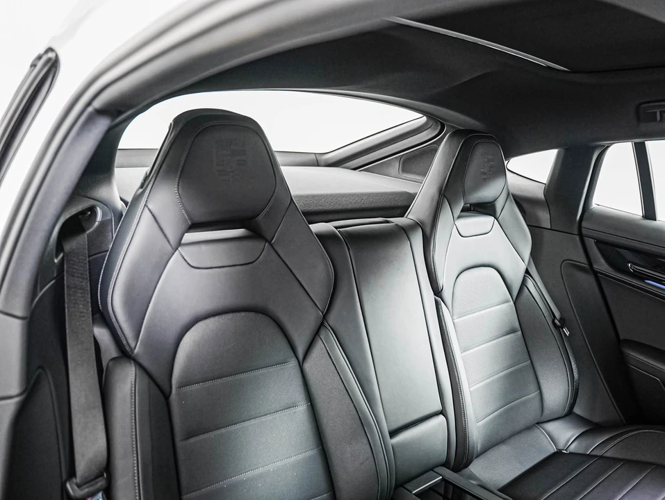 2024 Porsche 976 Panamera - Image 6 of 31