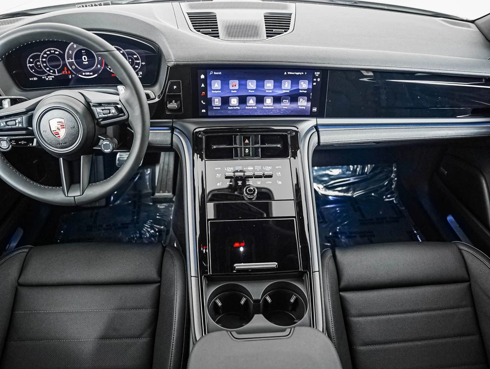 2024 Porsche 976 Panamera - Image 15 of 31