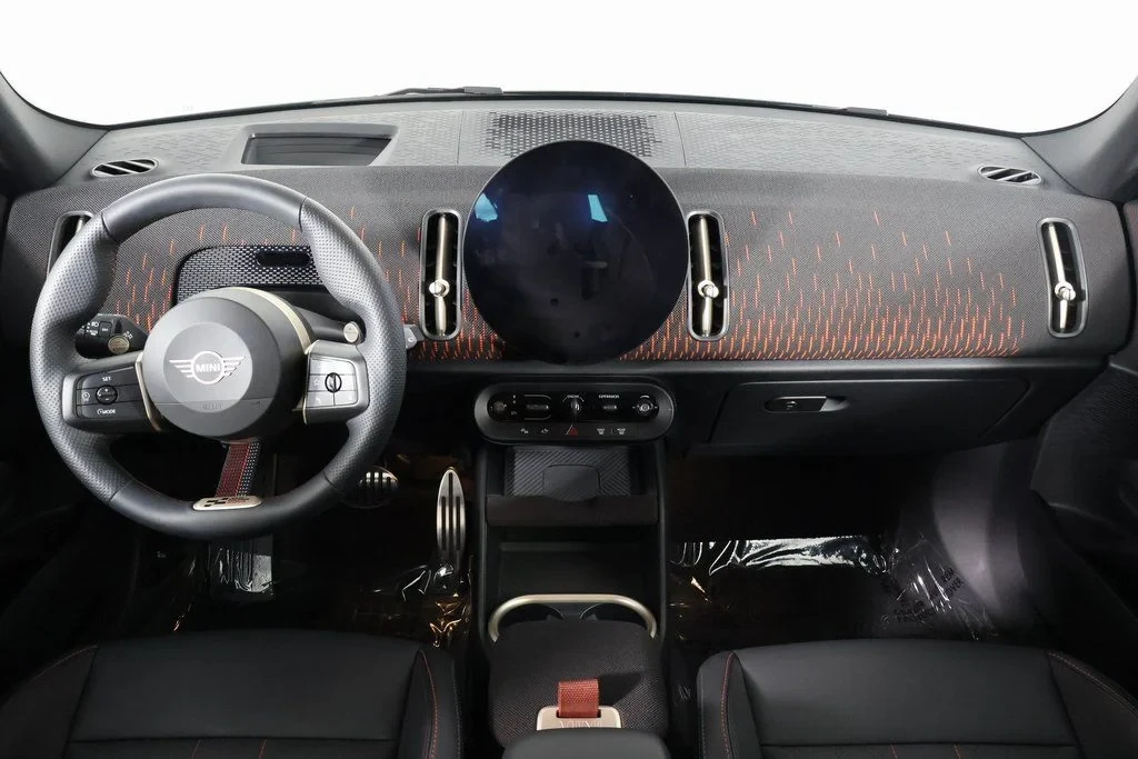 2025 Mini Countryman 3rd Gen - Image 8 of 17
