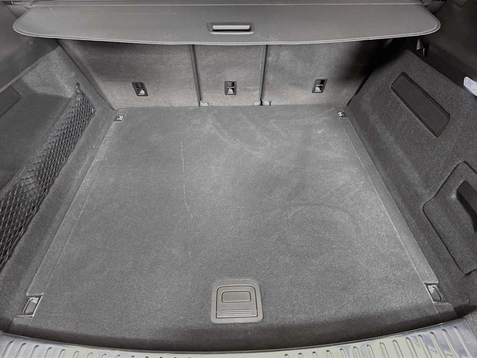 2025 Porsche 9Y0/9Y3 Cayenne - Image 27 of 31