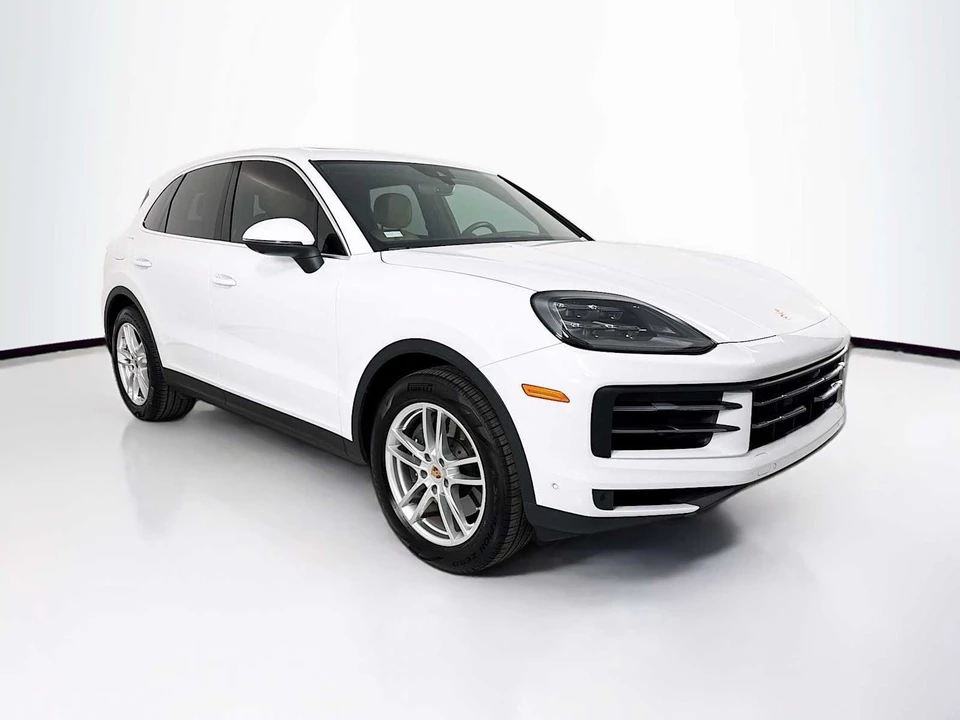 2025 Porsche 9Y0/9Y3 Cayenne - Image 7 of 31