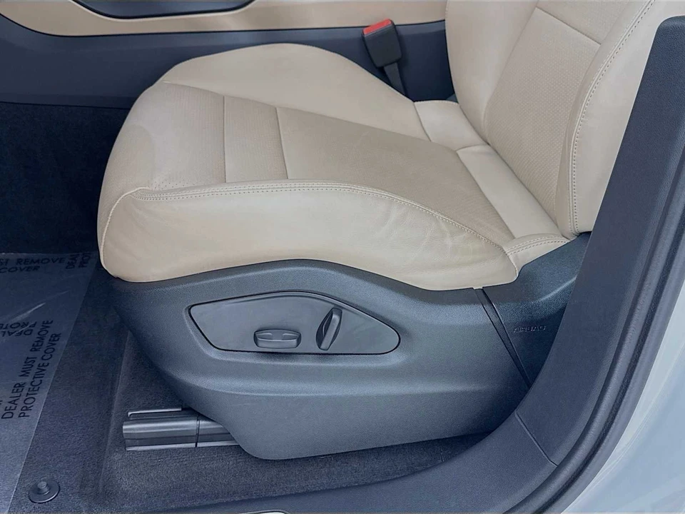 2025 Porsche 9Y0/9Y3 Cayenne - Image 13 of 31