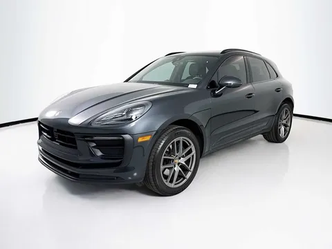 2025 Porsche Macan