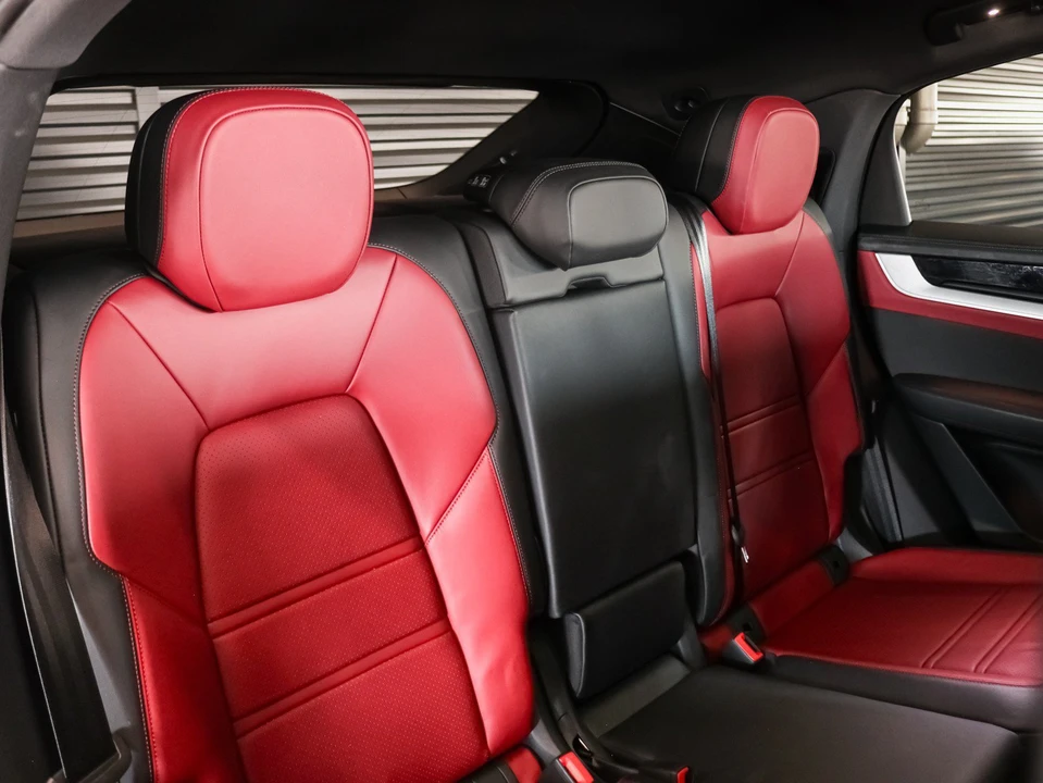 2026 Porsche 9Y0/9Y3 Cayenne Coupe - Image 6 of 28