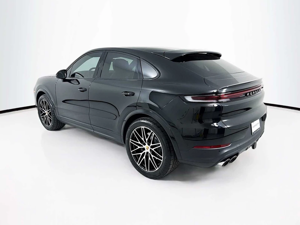 2026 Porsche 9Y0/9Y3 Cayenne Coupe - Image 3 of 31