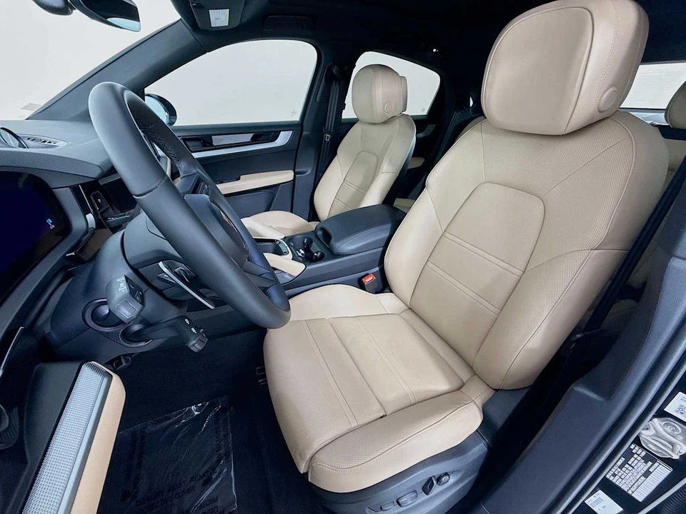 2026 Porsche 9Y0/9Y3 Cayenne Coupe - Image 5 of 31
