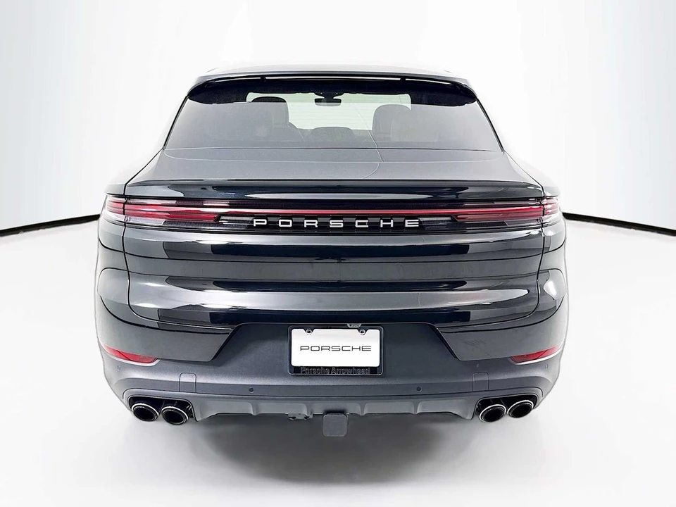 2026 Porsche 9Y0/9Y3 Cayenne Coupe - Image 10 of 31