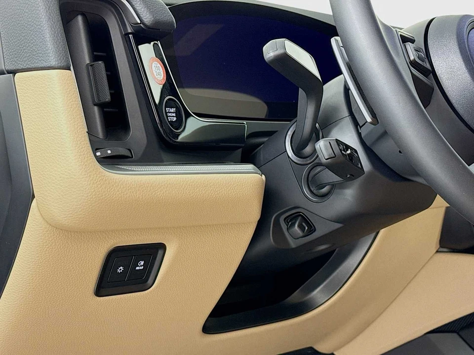 2026 Porsche 9Y0/9Y3 Cayenne Coupe - Image 14 of 31
