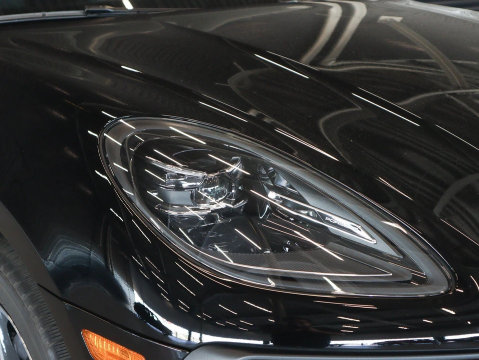 2026 Porsche Macan Electric - Image 25 of 29