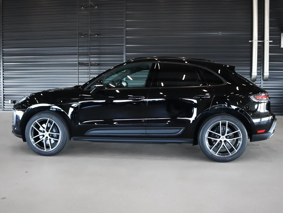 2026 Porsche Macan Electric - Image 2 of 29