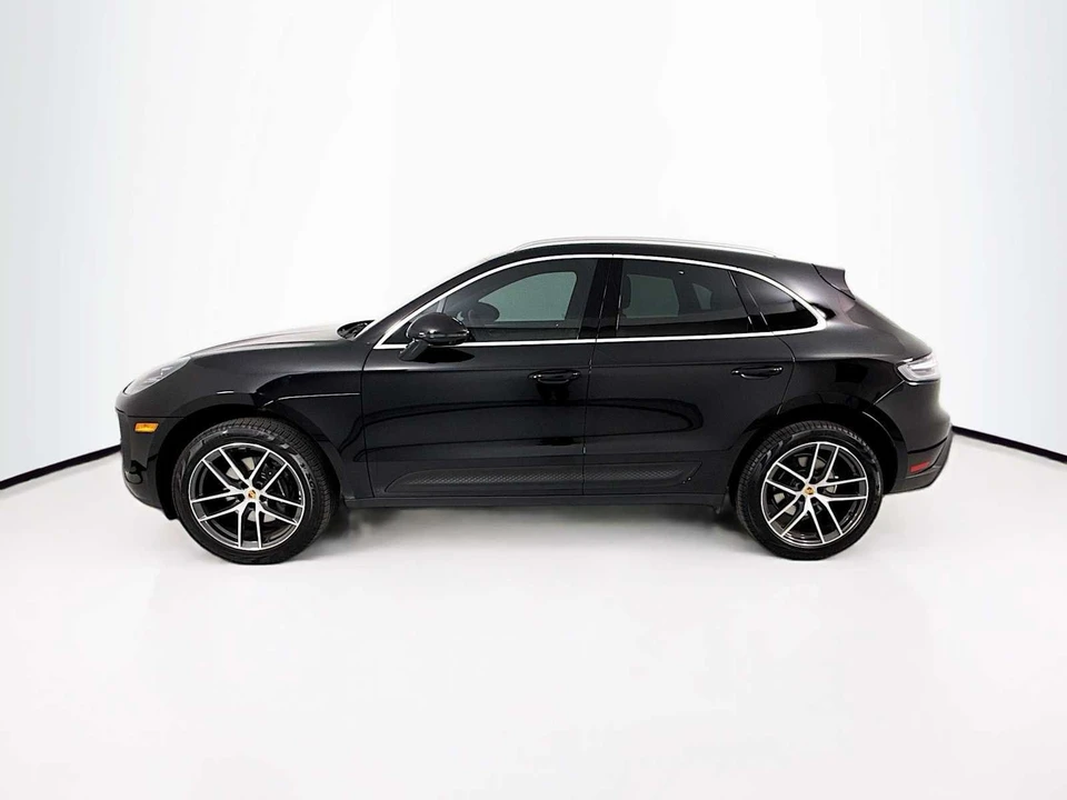 2026 Porsche Macan Electric - Image 2 of 31