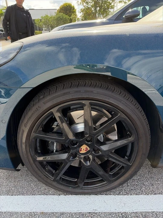 2026 Porsche 976 Panamera - Image 12 of 14
