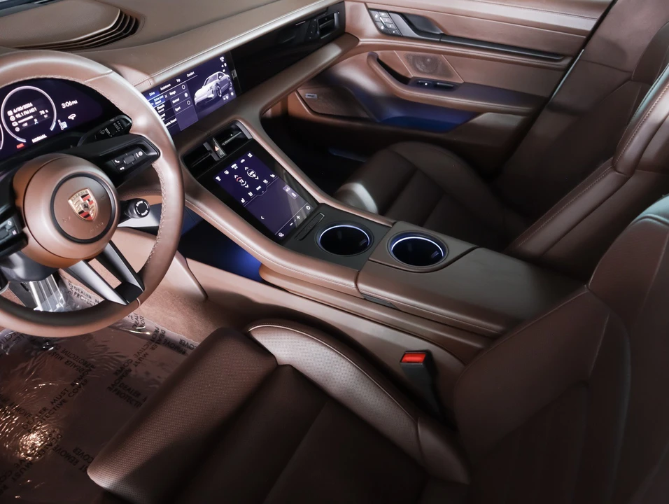 2026 Porsche Taycan - Image 18 of 29