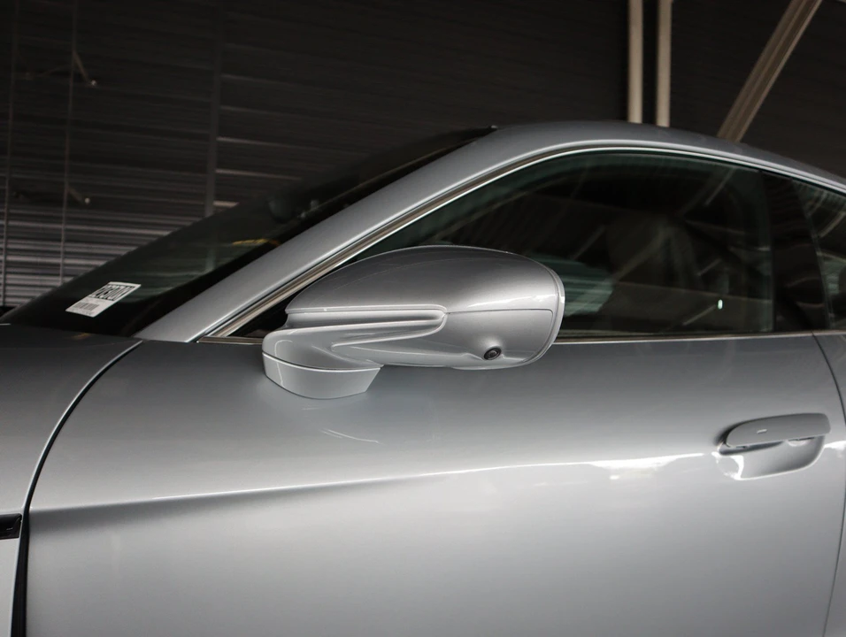 2026 Porsche Taycan - Image 27 of 29