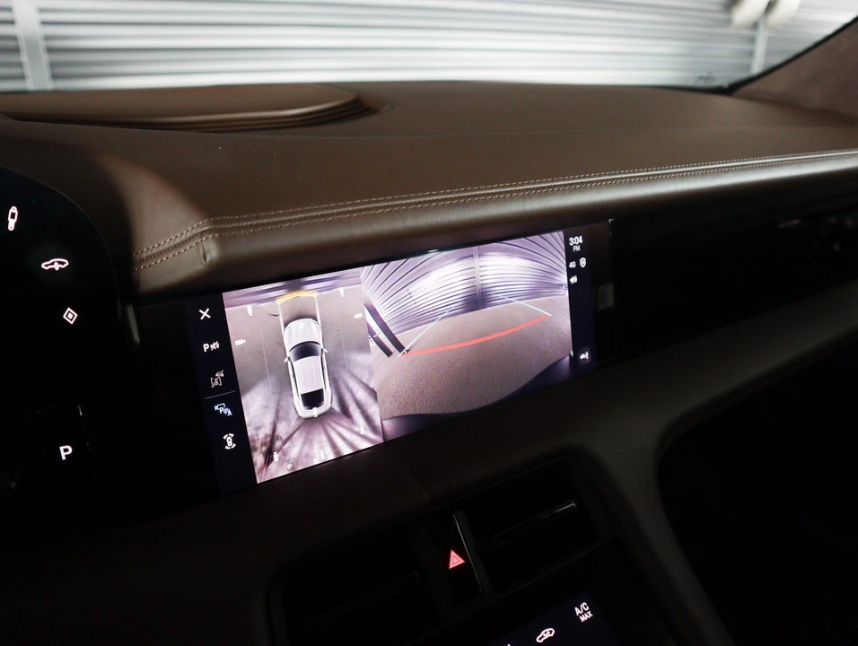 2026 Porsche Taycan - Image 20 of 29
