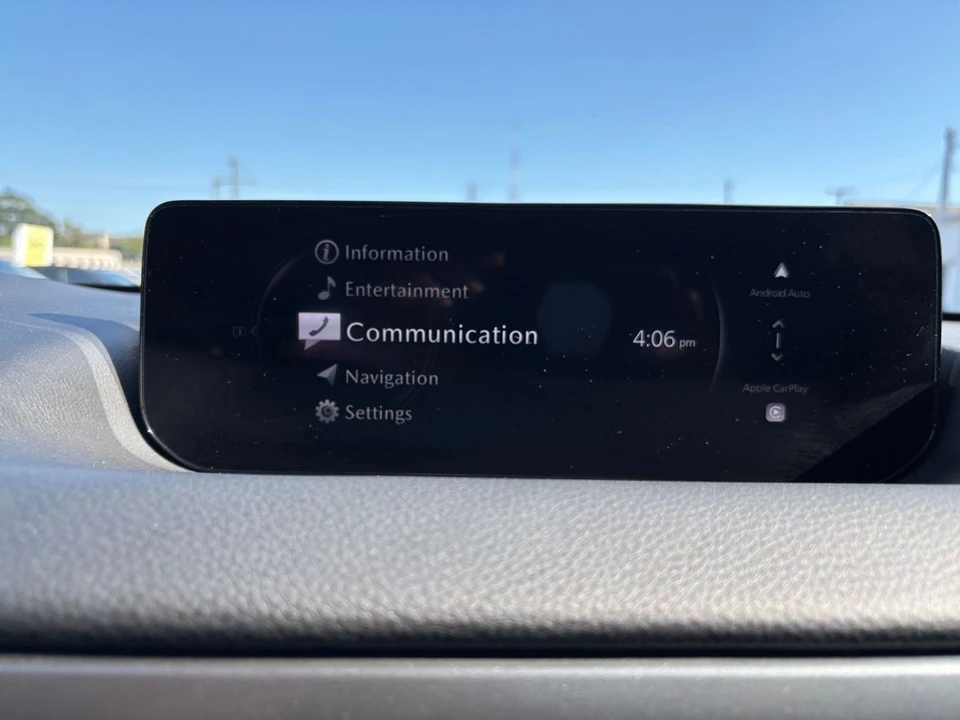 2025 Mazda CX-50 - Image 21 of 31