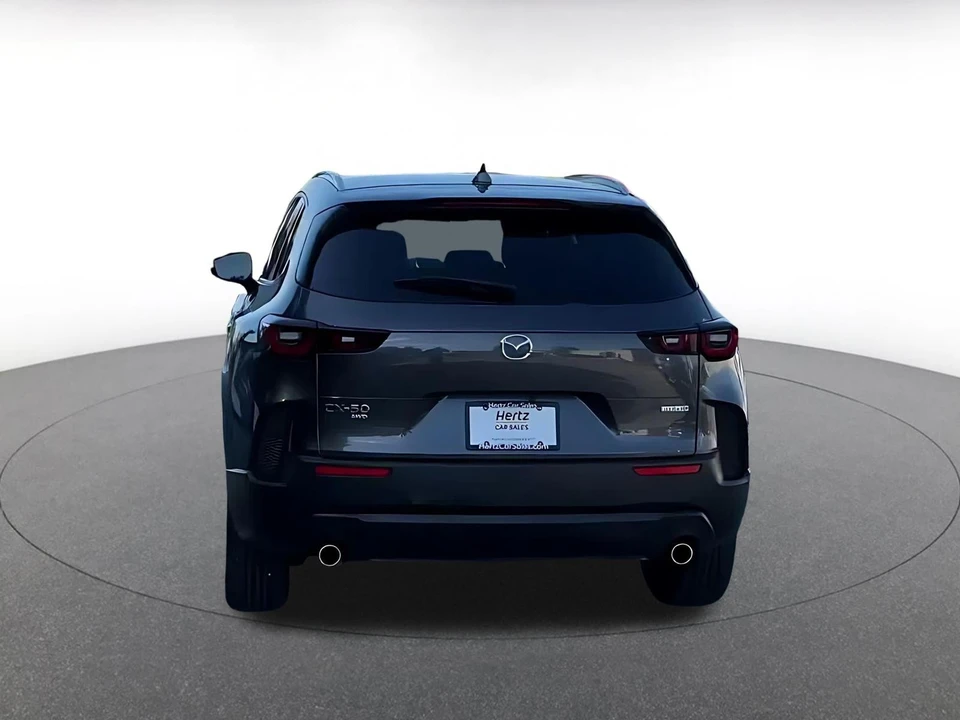 2025 Mazda CX-50 - Image 14 of 31