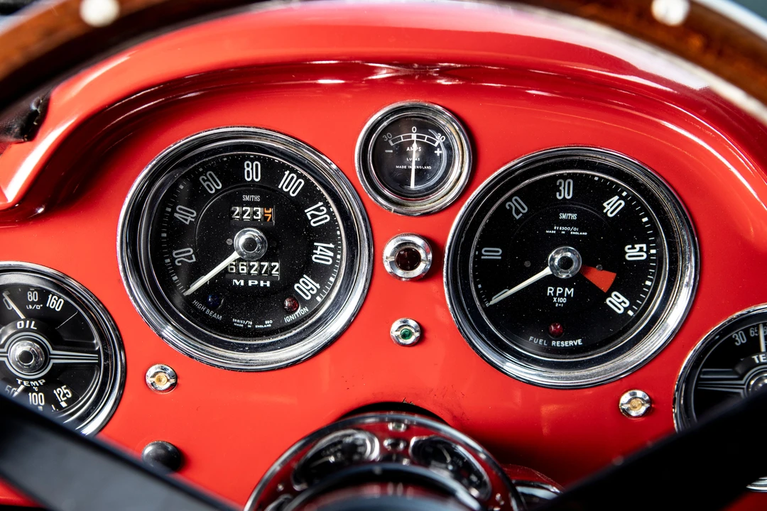 1963 Aston Martin DB4 Convertible - Image 30 of 31