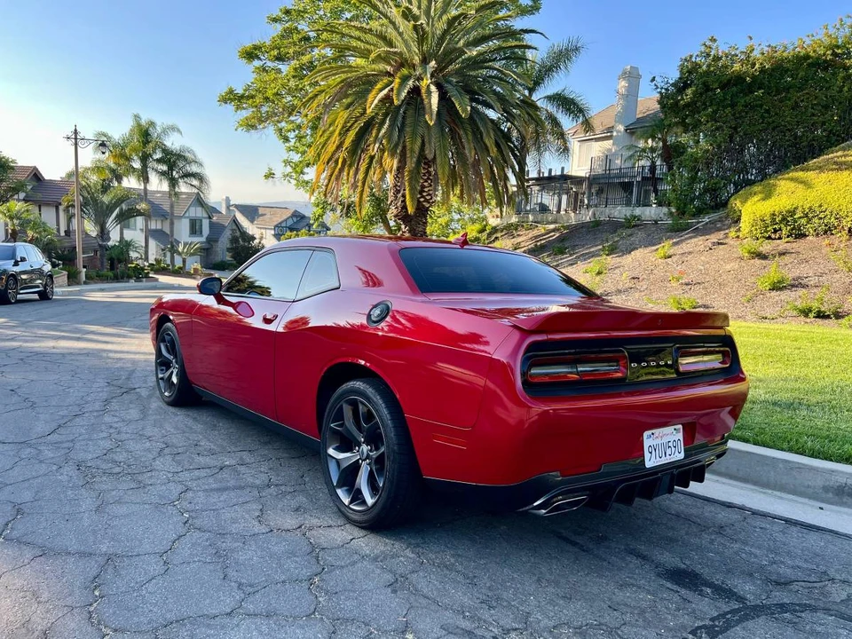 2017 Dodge Challenger 3rd Gen - Image 7 of 24