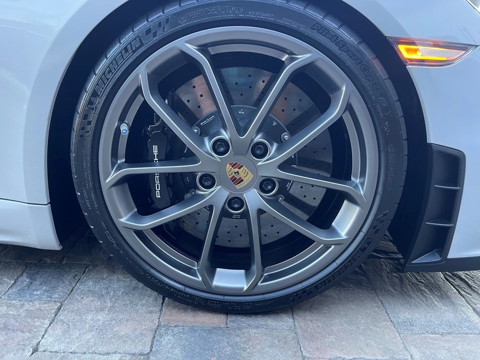 2021 Porsche 718 Boxster Spyder - Image 7 of 31