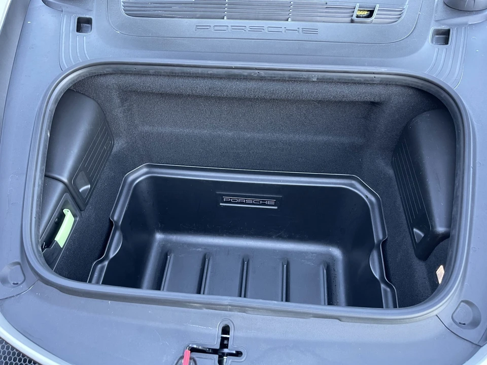 2021 Porsche 718 Boxster Spyder - Image 14 of 31