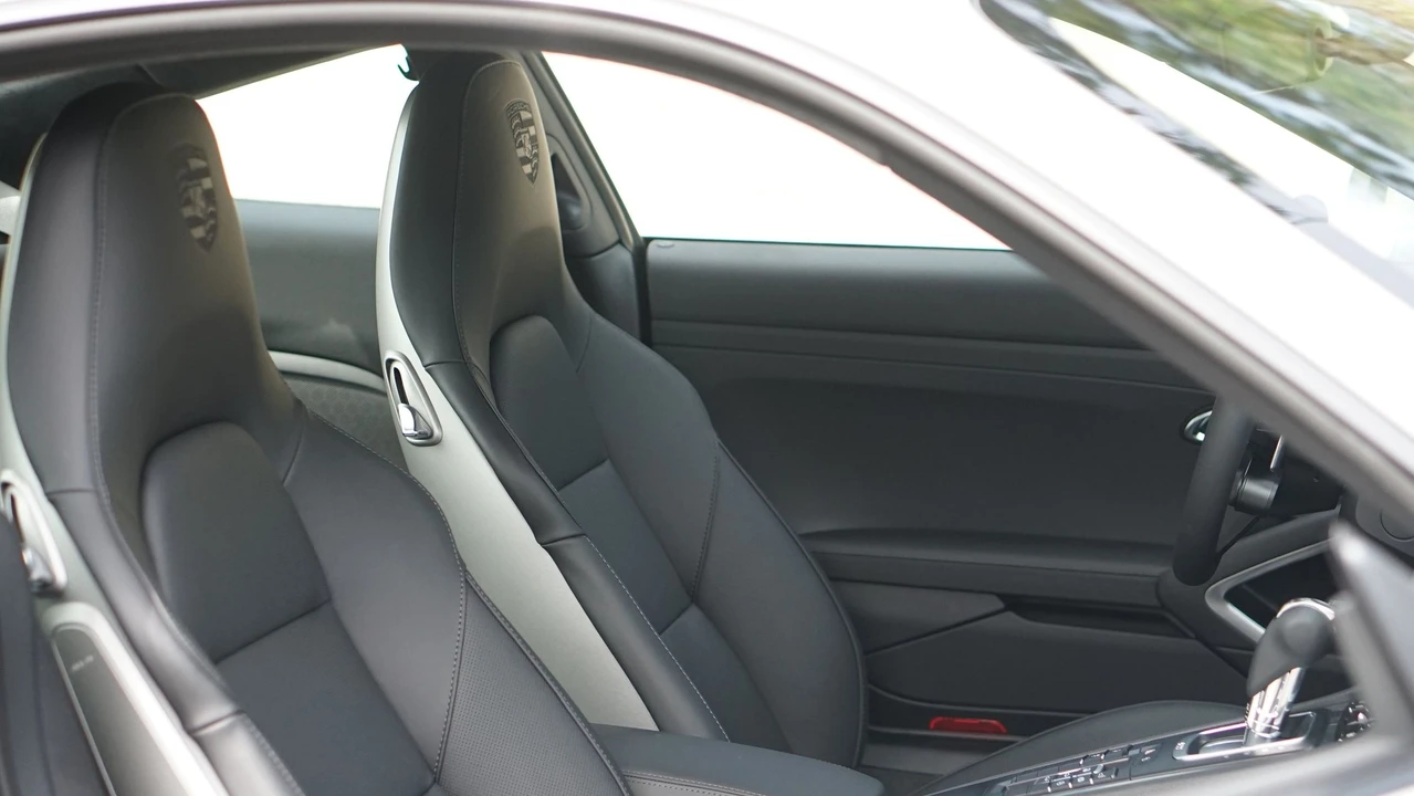2019 Porsche 991 Carrera 4S - Image 19 of 29