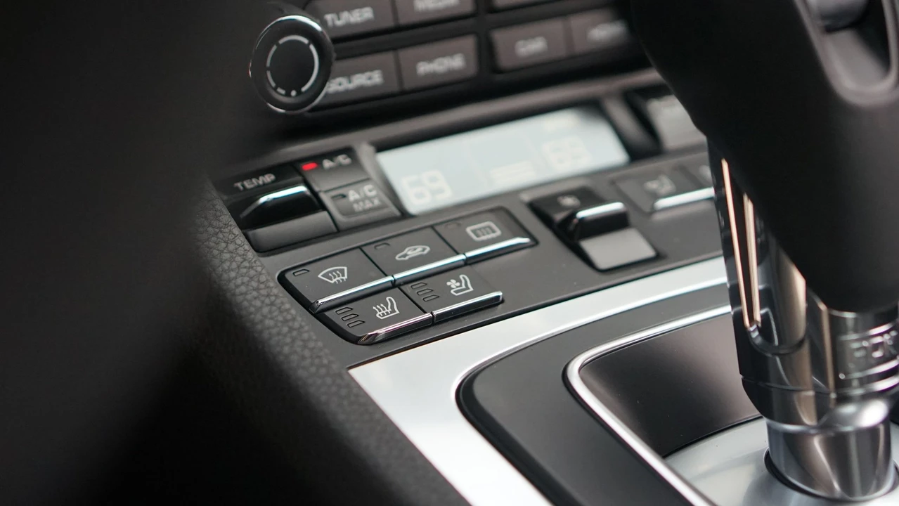 2019 Porsche 991 Carrera 4S - Image 26 of 29