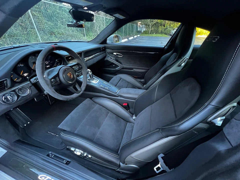 2018 Porsche 991 GT3 - Image 12 of 13