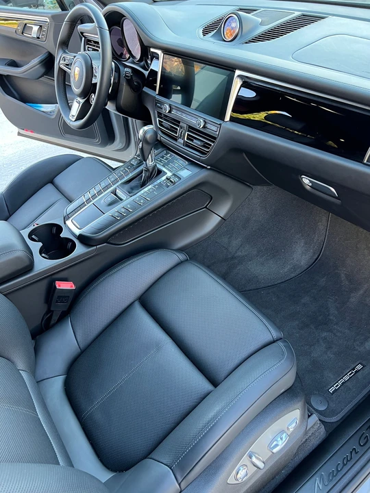 2020 Porsche Macan GTS - Image 17 of 22